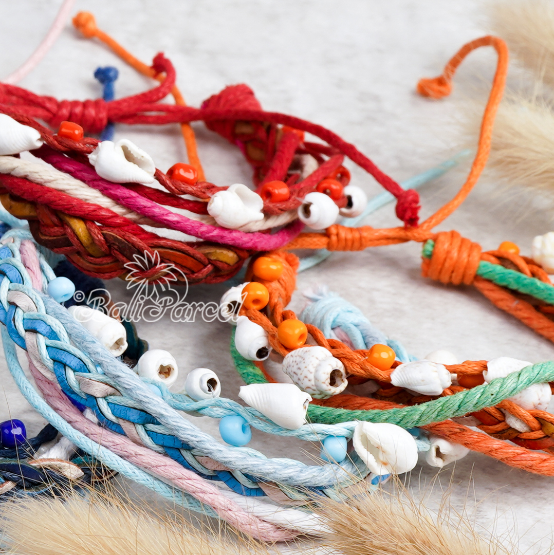 Bracelet Cotton Cord With Terumpet Shell