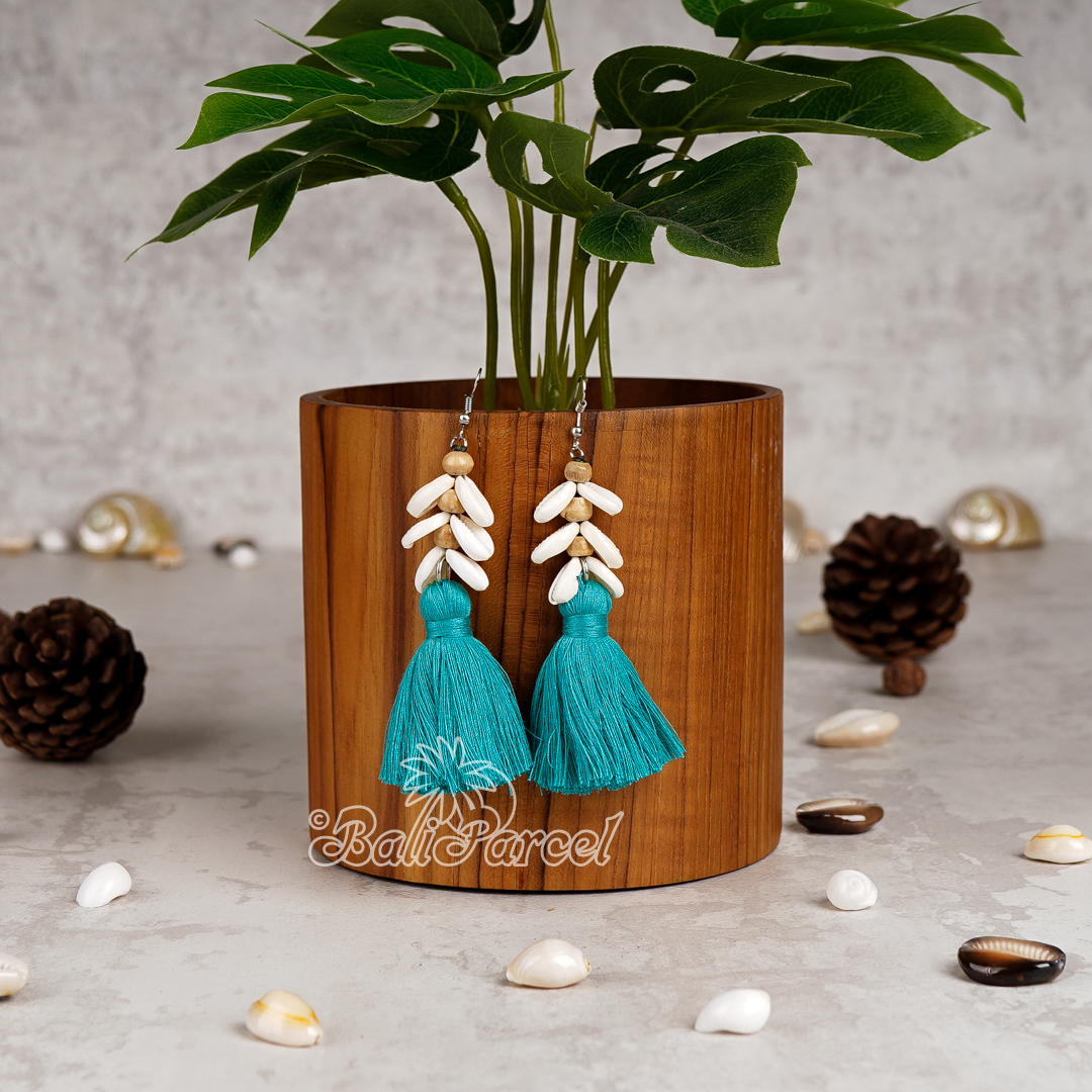Cowrie Shell Tassel Earring