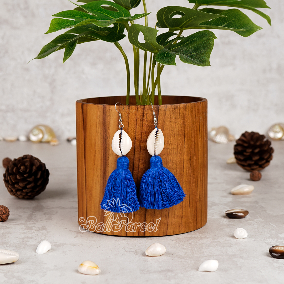 Cowrie Shell Tassel Earring