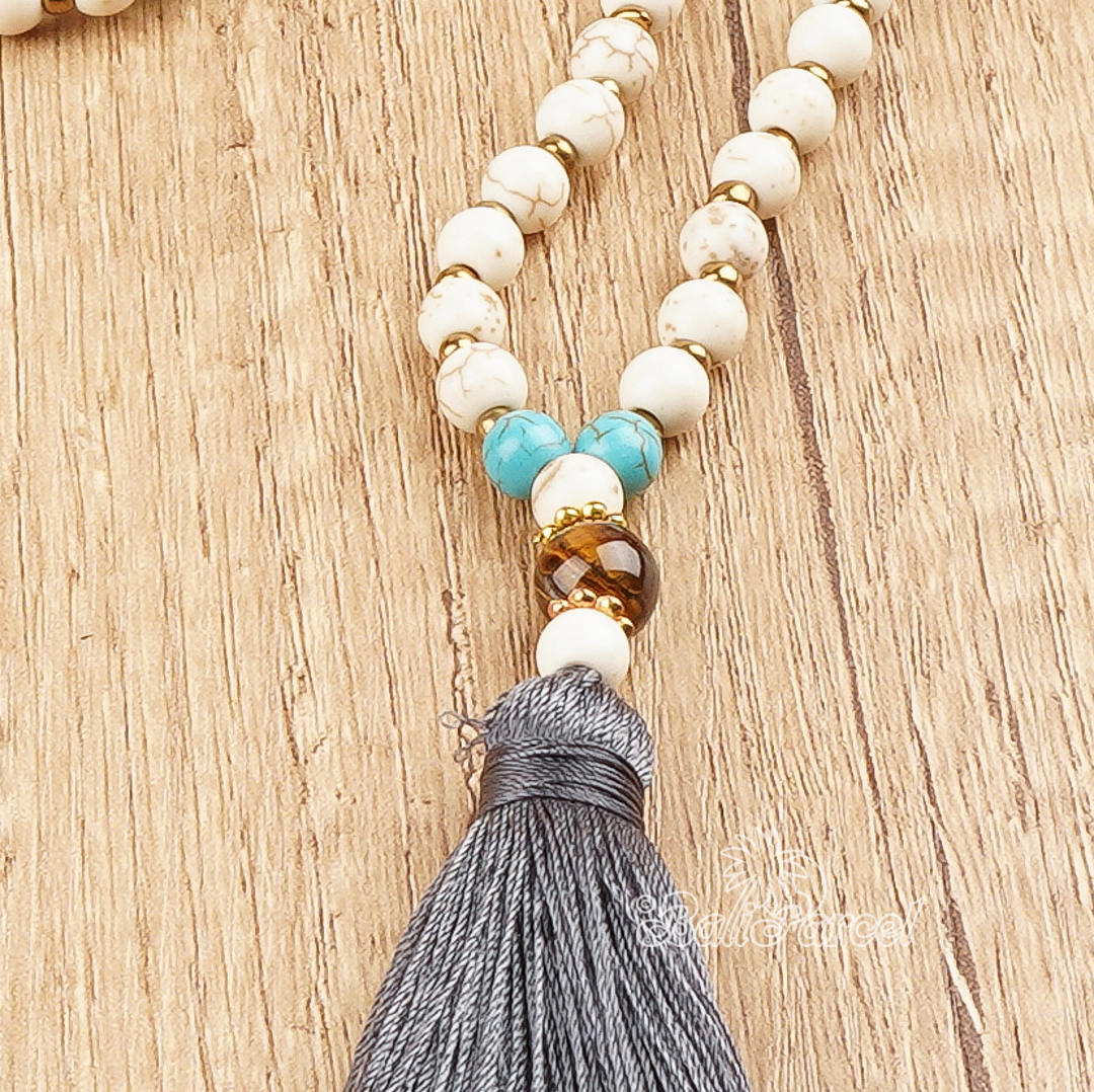 Cream Stone Necklace