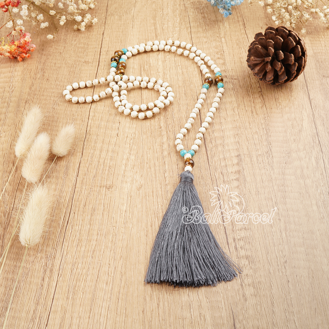 Cream Stone Necklace