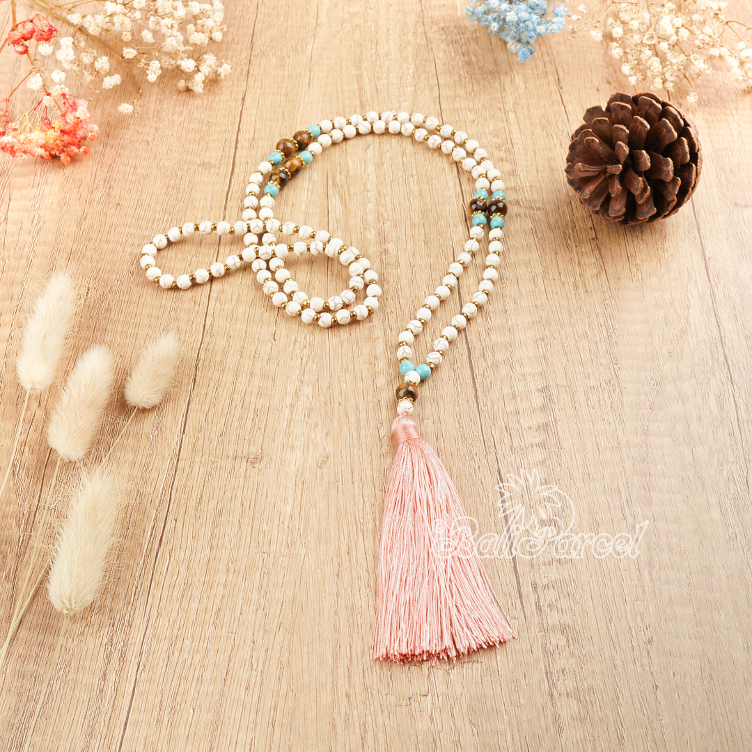 Cream Stone Necklace