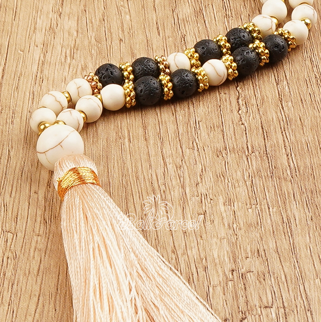 Cream Stone Necklace