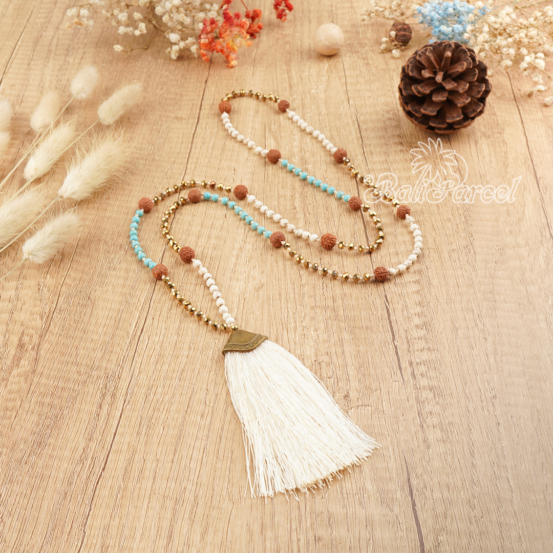 Cream And Turquoise Stone Necklace