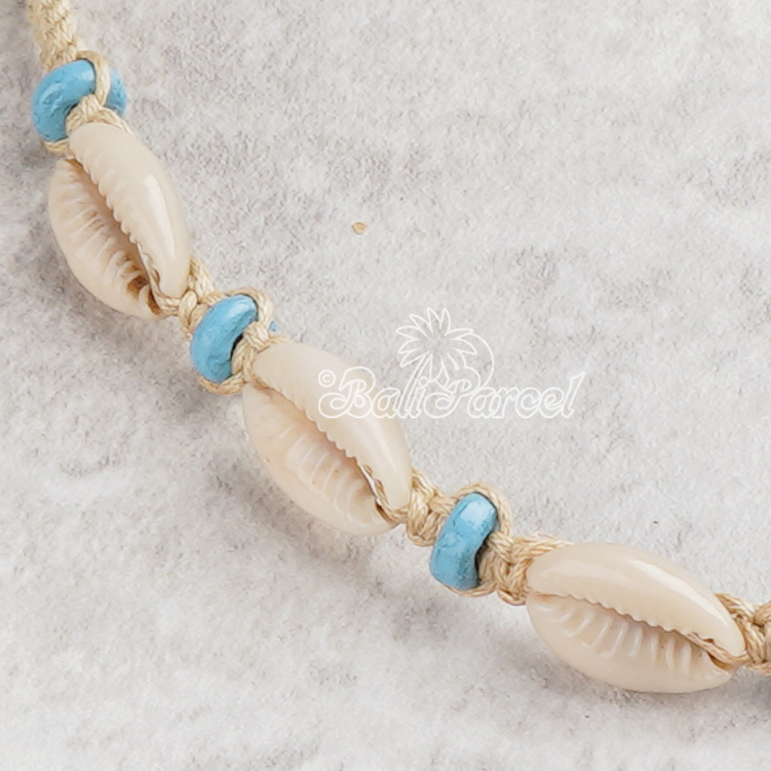 Cowrie Shell Choker Necklace