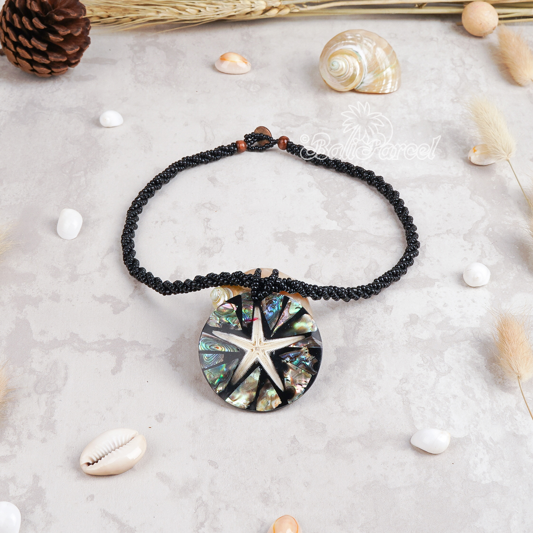 Pendant Necklace Inlaid Shell