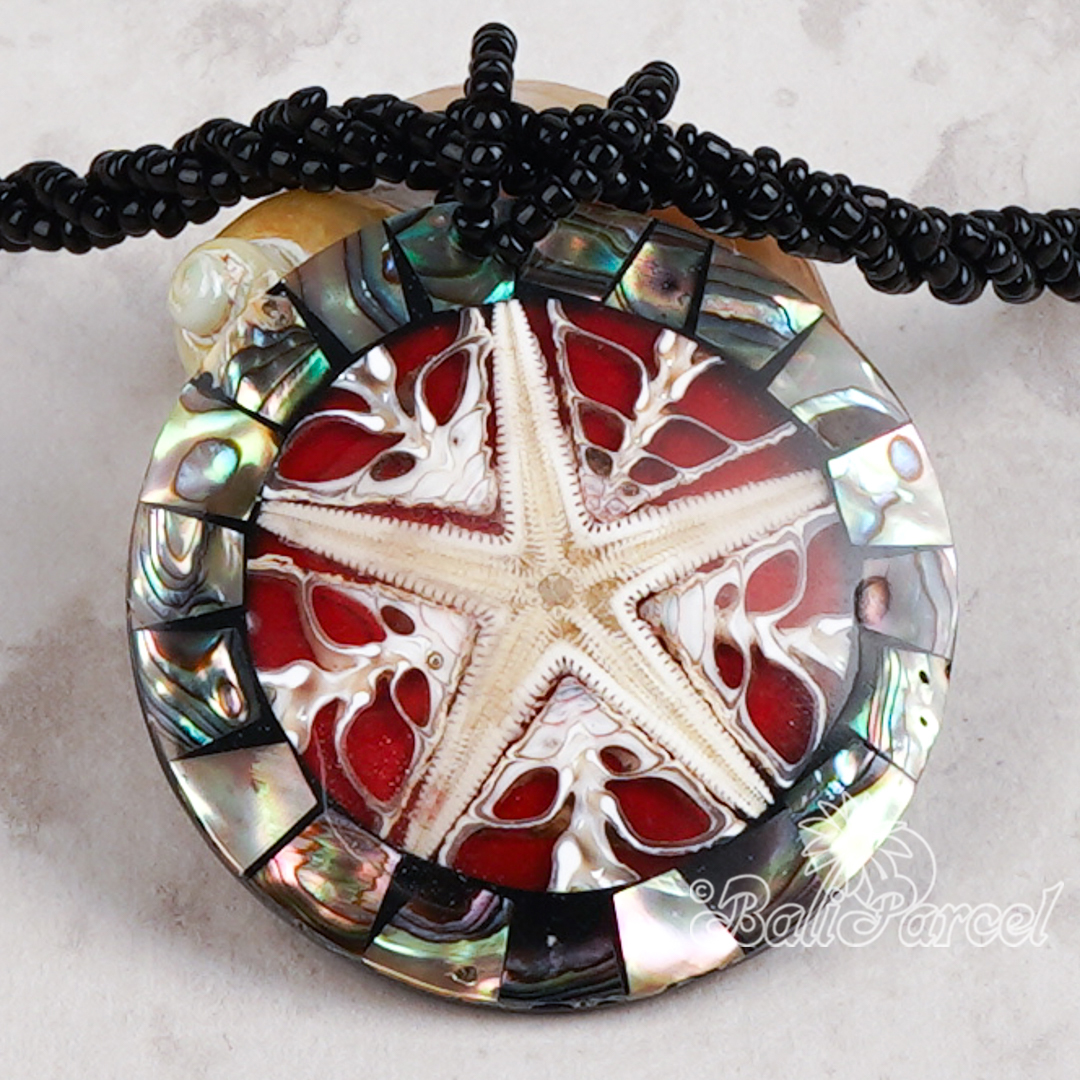 Pendant Necklace Inlaid Shell